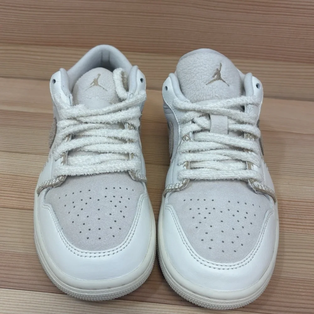 Air Jordan 1 Low SE Women's Size 8.5 LT Orewood BRN/Sail-Hemp HV4268-120 Nike
